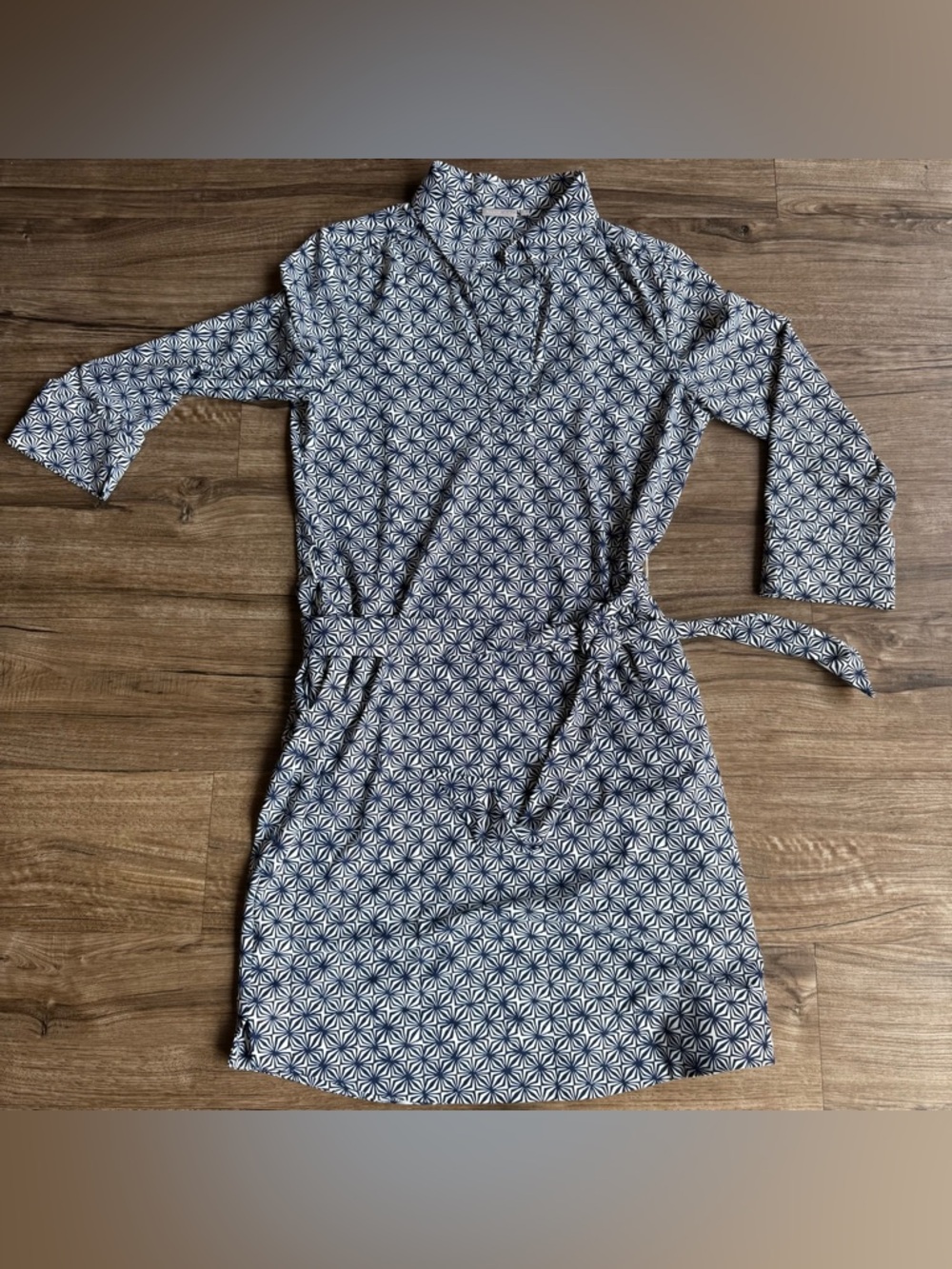 Ellie Kai tie belt size 6 performance preppy